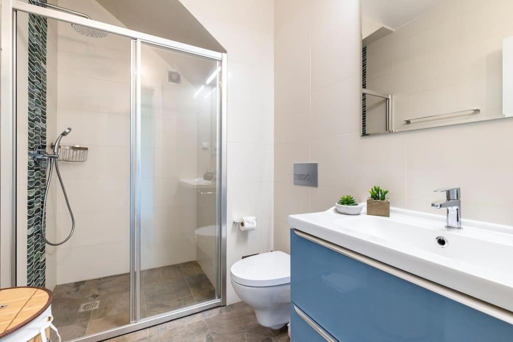 New Beach Flat With Top View - 3 Min To Sea In Luz Ngoại thất bức ảnh